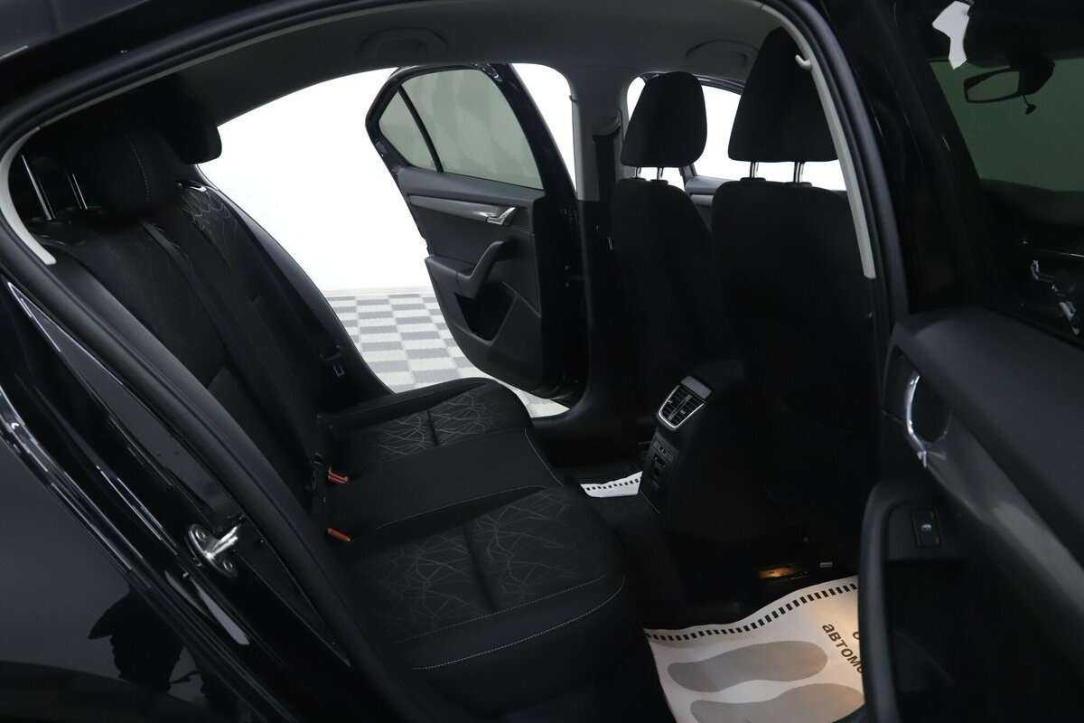 Skoda Octavia 2019 года с пробегом. Фото: #16