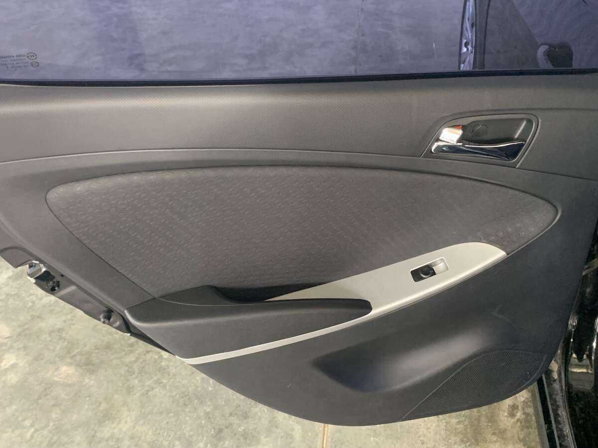 Hyundai Solaris 2012 года с пробегом. Фото: #16