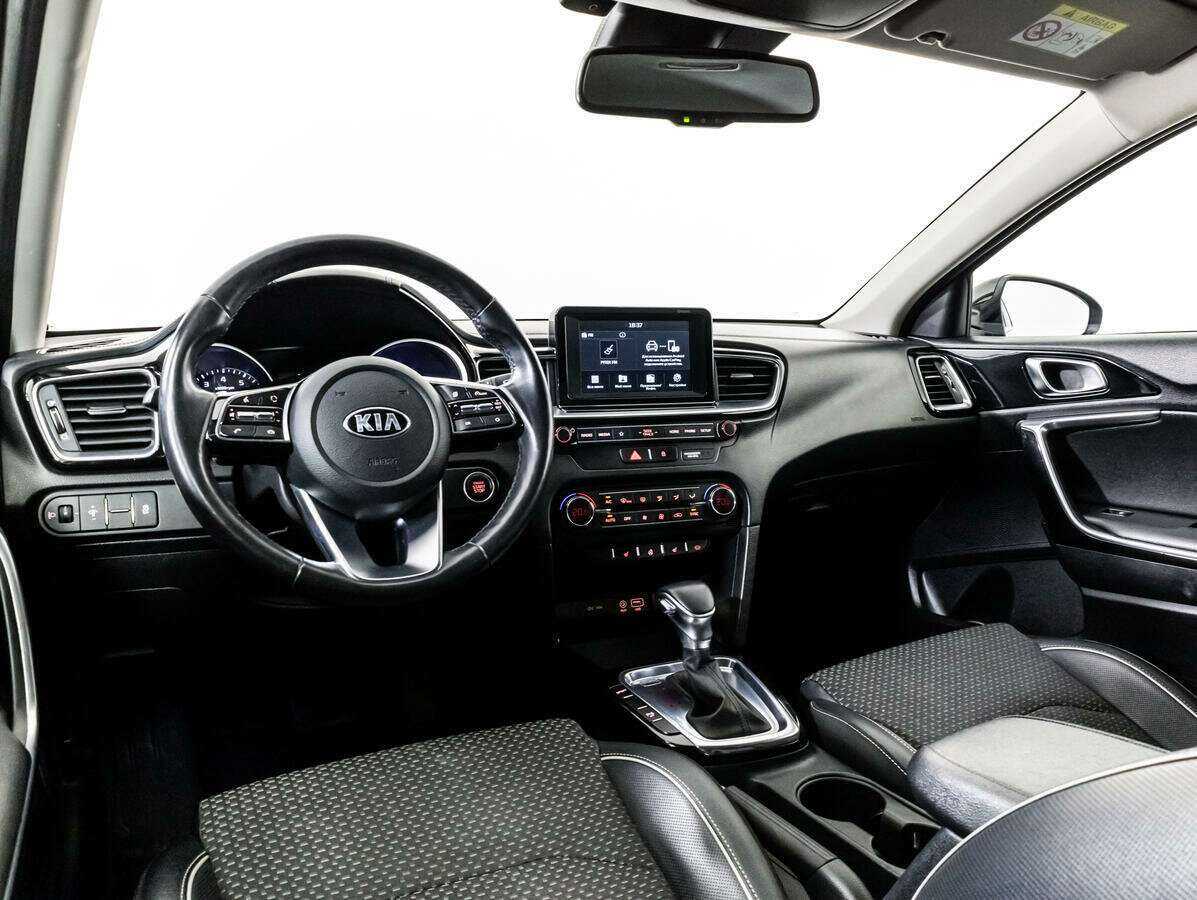Kia Ceed 2018 года с пробегом. Фото: #10