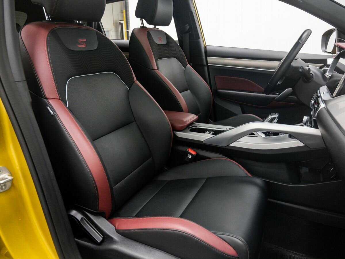 Geely Coolray 2022 года с пробегом. Фото: #8