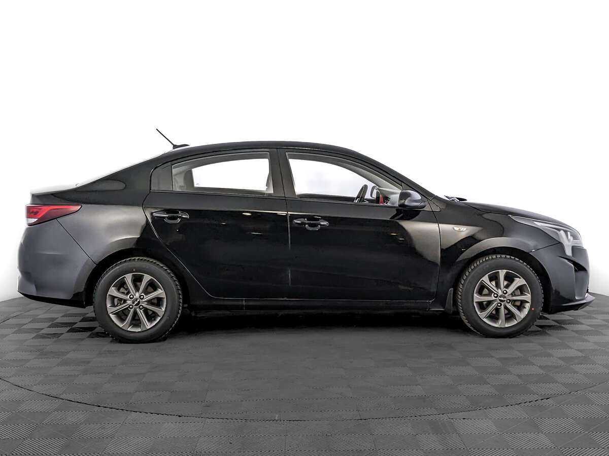 Kia Rio 2021 года с пробегом. Фото: #3