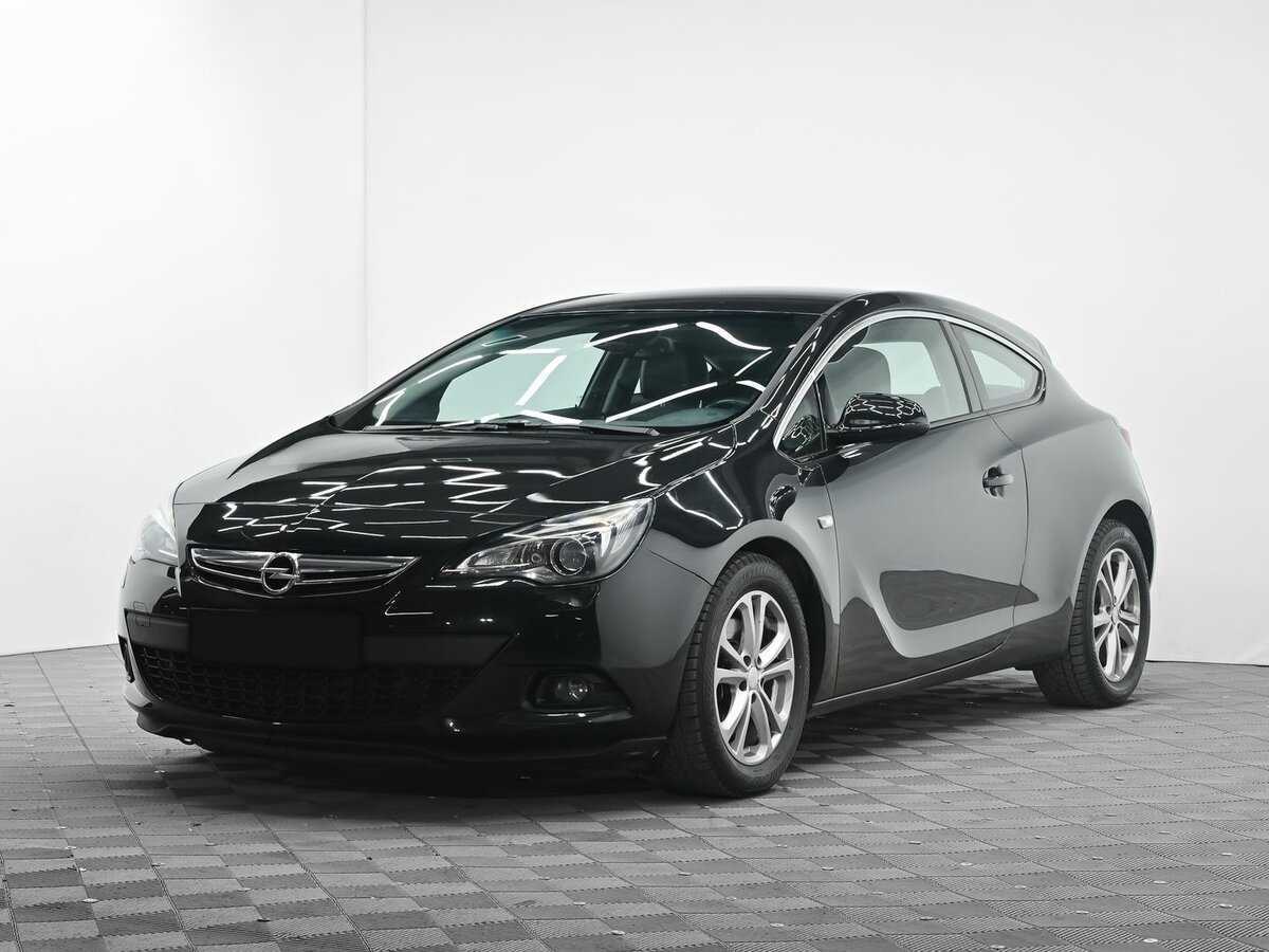Opel Astra 2012 года с пробегом. Посмотреть фото