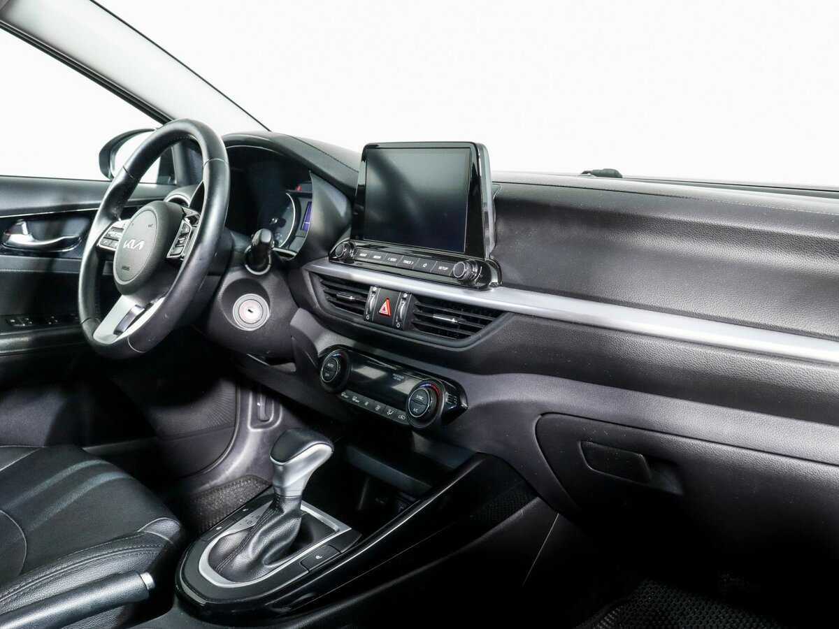 Kia Cerato 2022 года с пробегом. Фото: #5