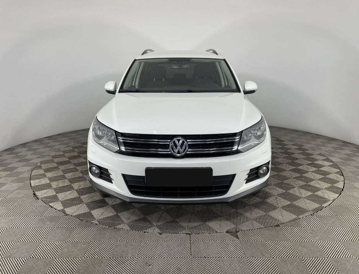 Volkswagen Tiguan 2014 года с пробегом. Фото: #1