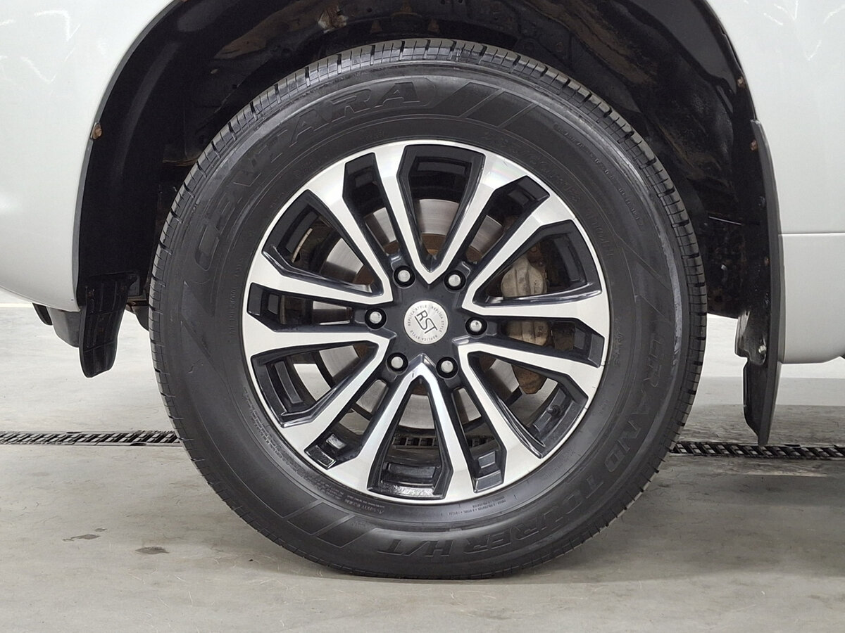 Toyota Land Cruiser Prado 2012 года с пробегом. Фото: #17