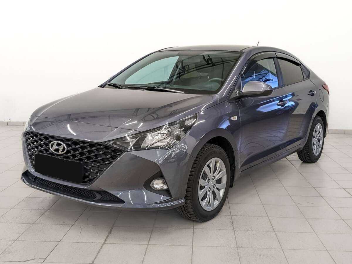 Hyundai Solaris 2021 года с пробегом. Посмотреть фото