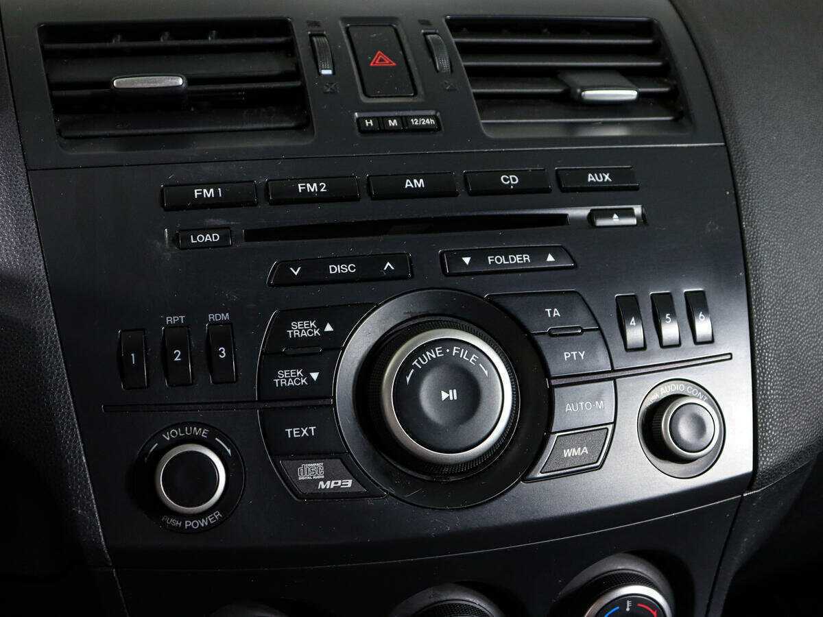 Mazda 3 2012 года с пробегом. Фото: #16