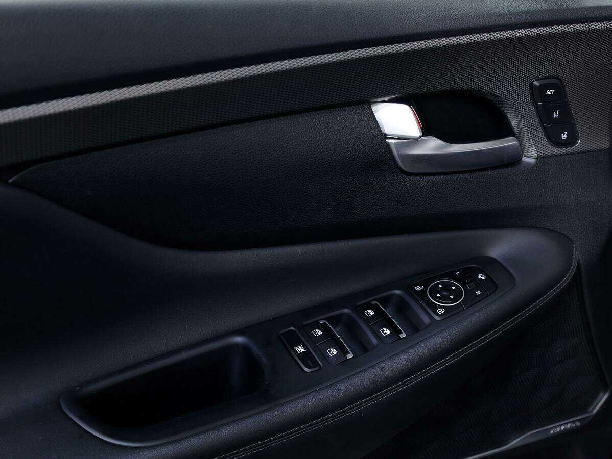 Hyundai Santa Fe 2020 года с пробегом. Фото: #23