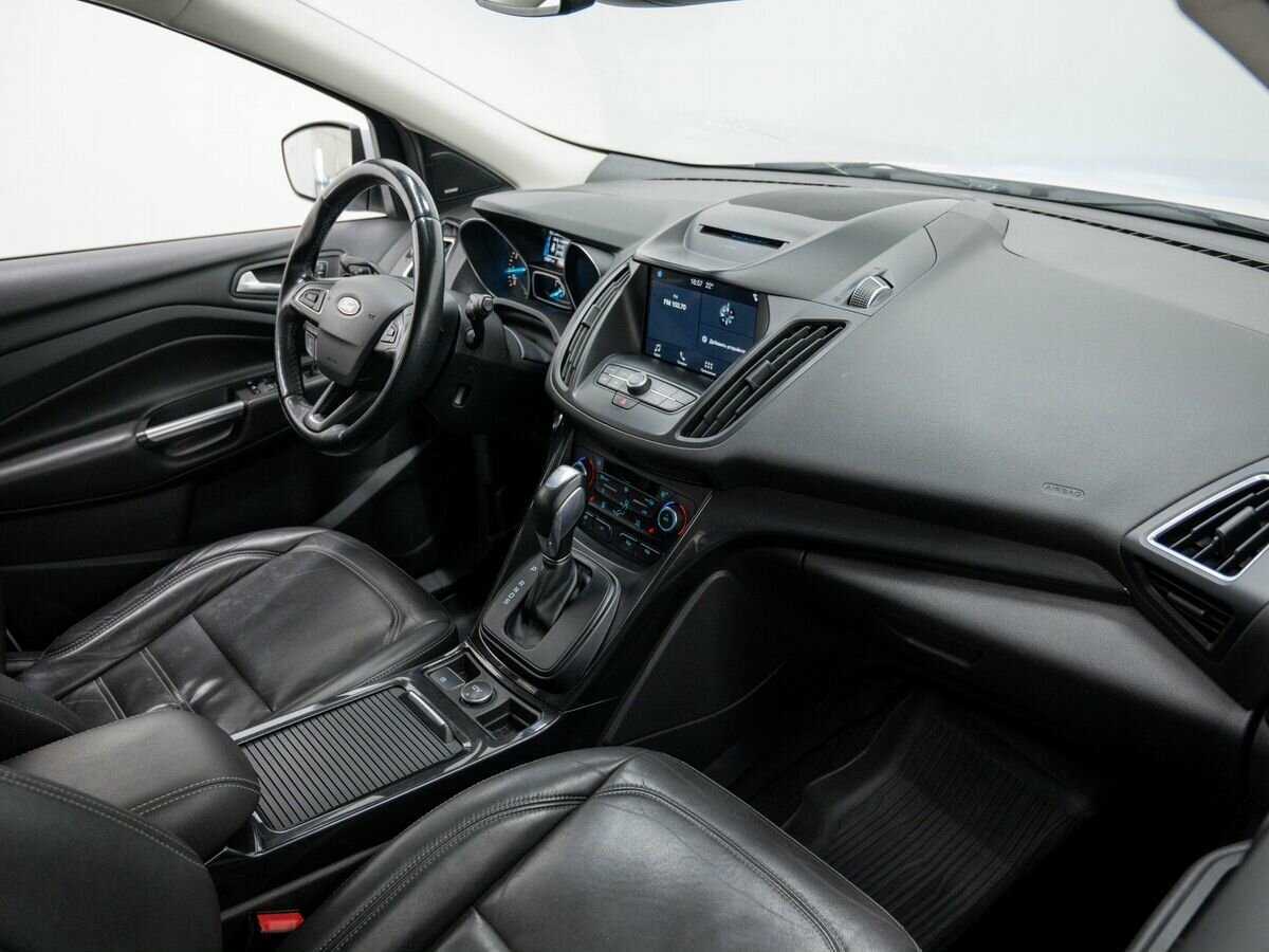Ford Kuga 2016 года с пробегом. Фото: #6
