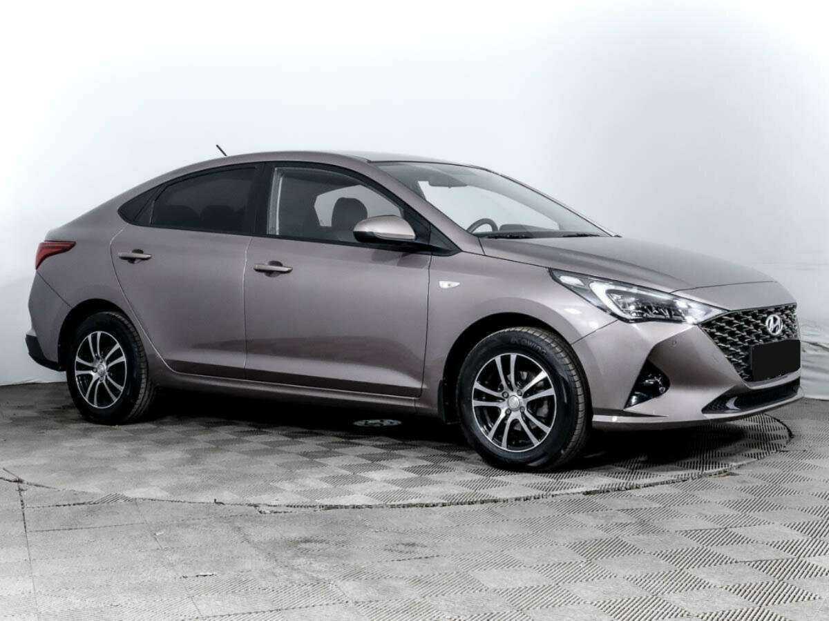 Hyundai Solaris 2021 года с пробегом. Фото: #2