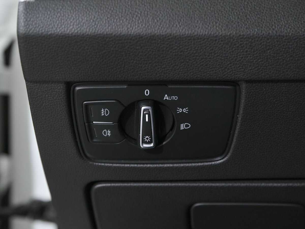 Volkswagen Passat 2015 года с пробегом. Фото: #12