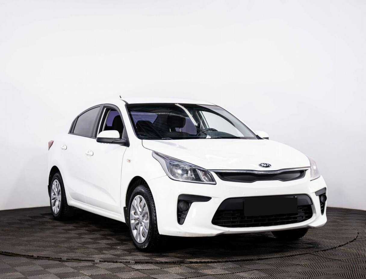 Kia Rio 2018 года с пробегом. Фото: #2