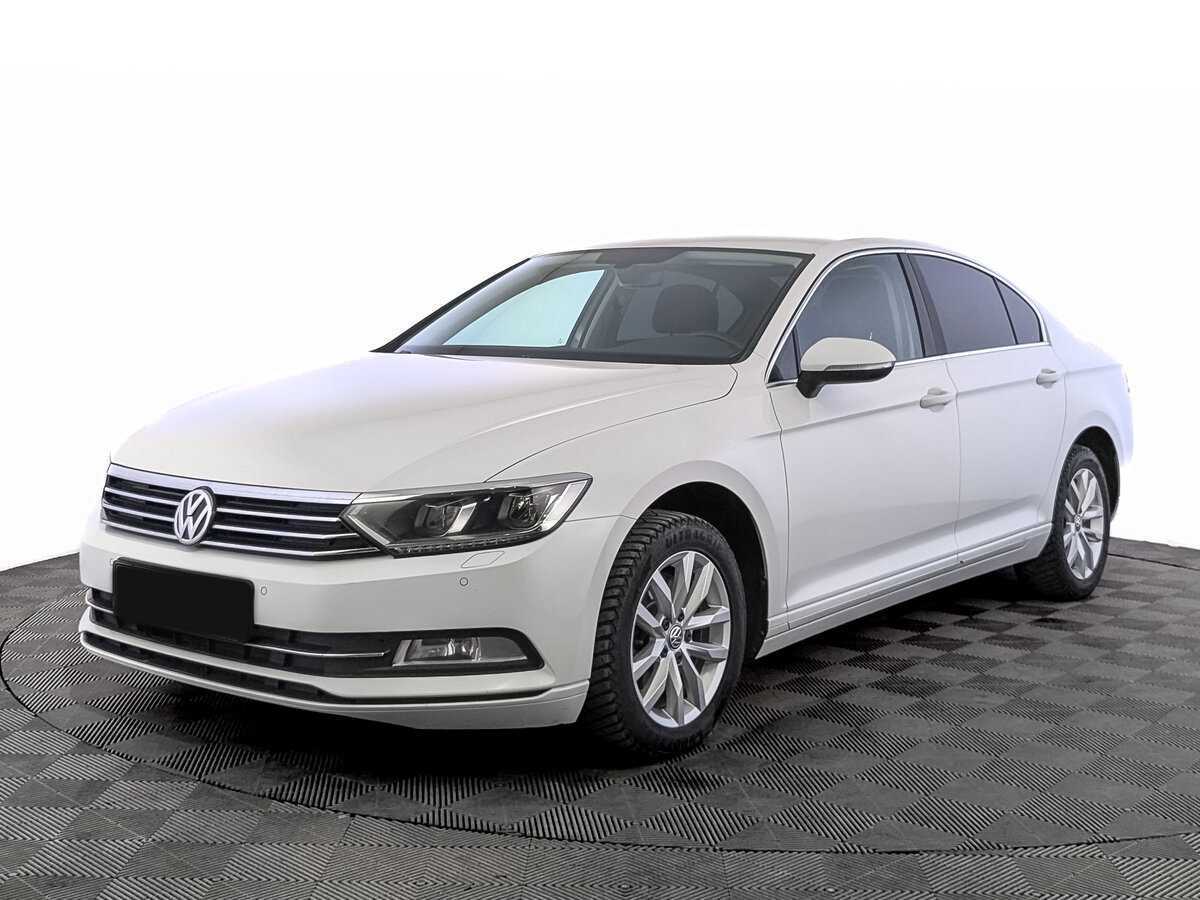 Volkswagen Passat 2019 года с пробегом. Посмотреть фото