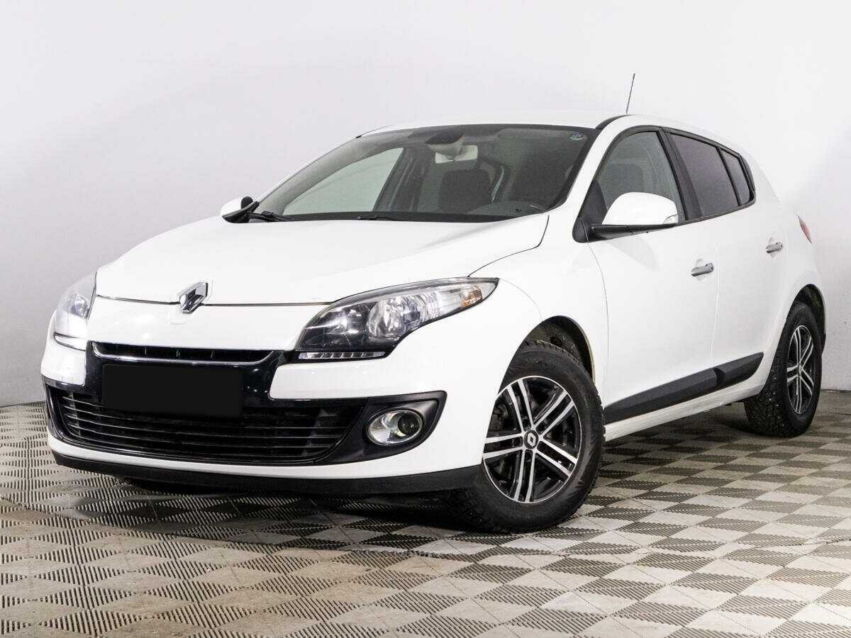 Renault Megane 2014 года с пробегом. Посмотреть фото