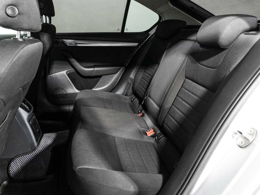 Skoda Octavia 2014 года с пробегом. Фото: #9