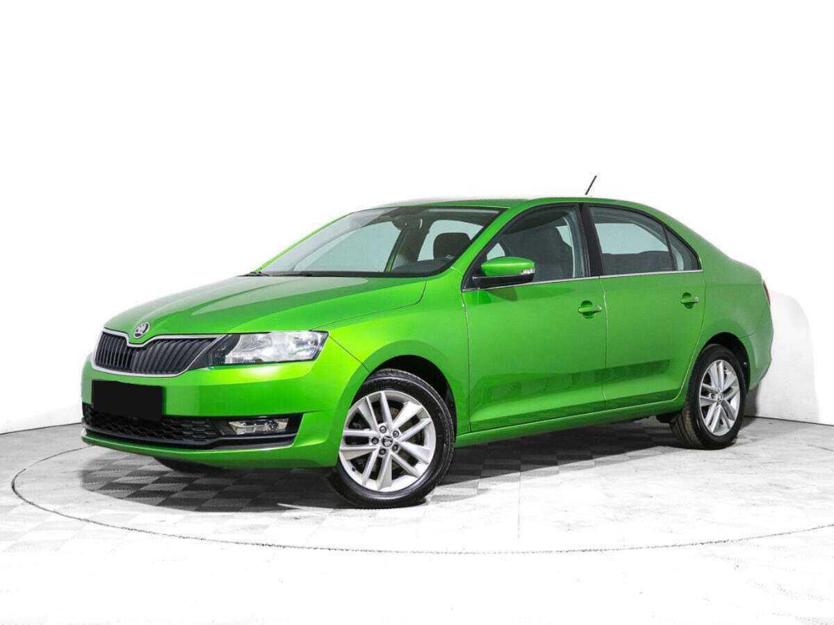 Skoda Rapid 2017 года с пробегом. Посмотреть фото