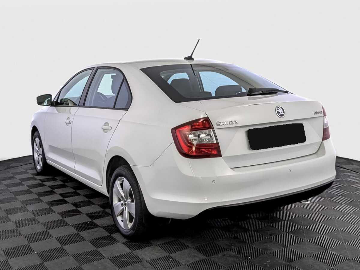 Skoda Rapid 2018 года с пробегом. Фото: #6