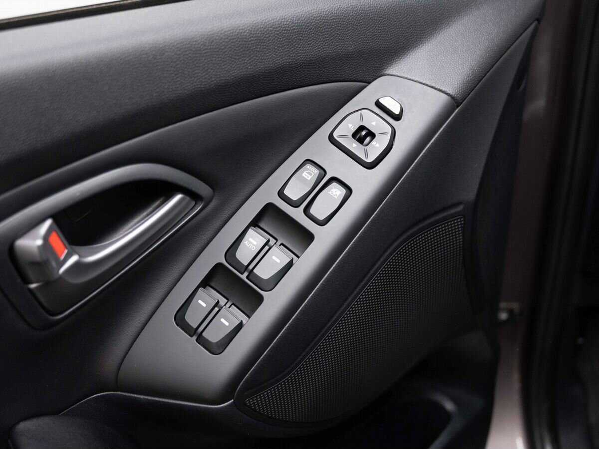 Hyundai ix35 2014 года с пробегом. Фото: #17