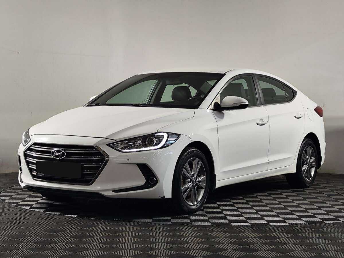 Hyundai Elantra 2016 года с пробегом. Фото: #0