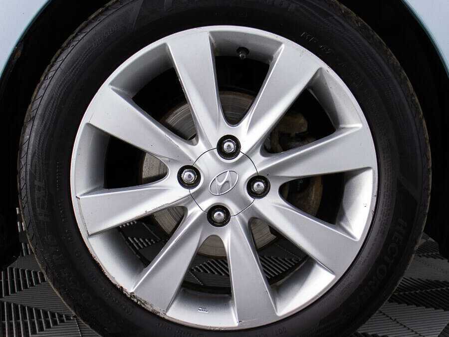 Hyundai Solaris 2012 года с пробегом. Фото: #16