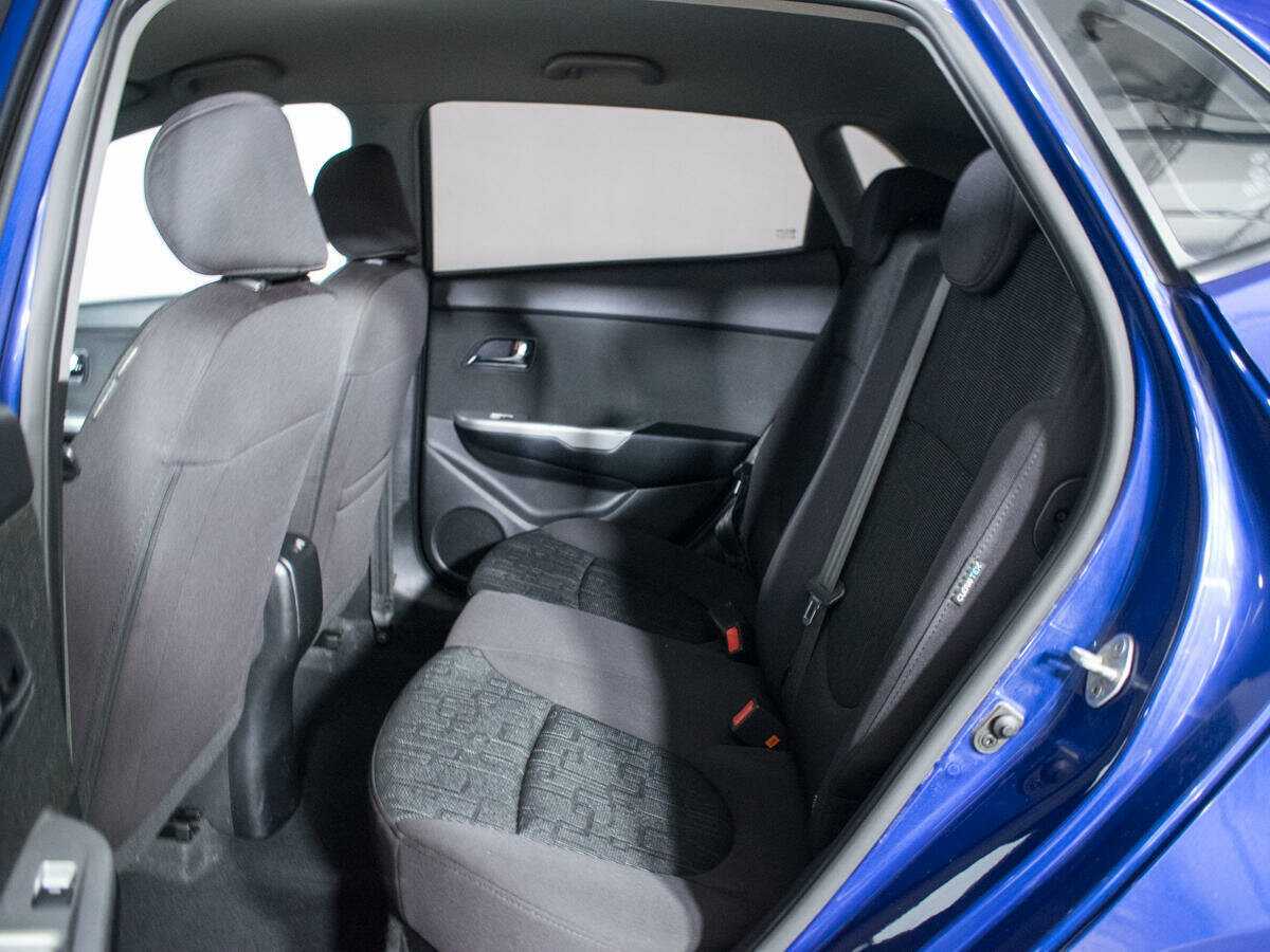 Kia Rio 2013 года с пробегом. Фото: #9