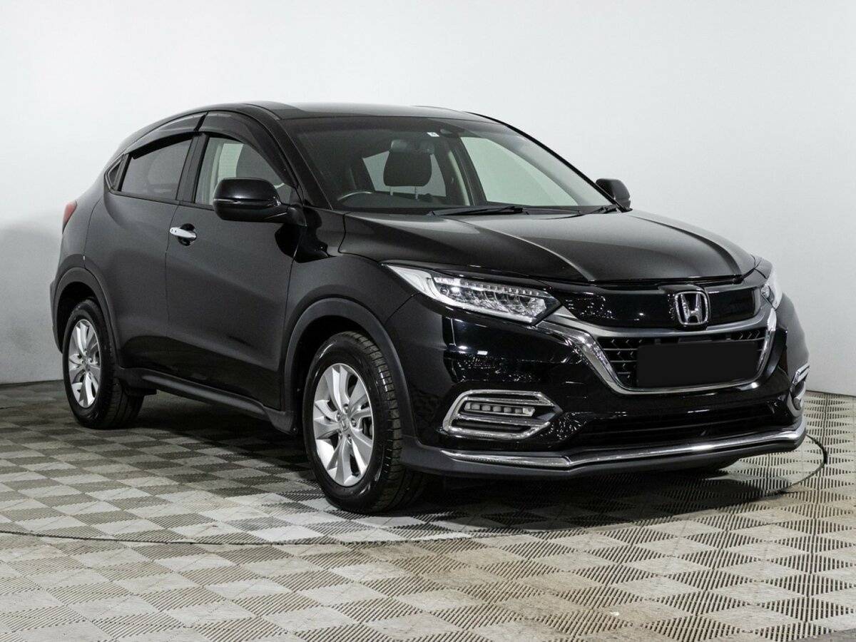 Honda Vezel 2019 года с пробегом. Фото: #2