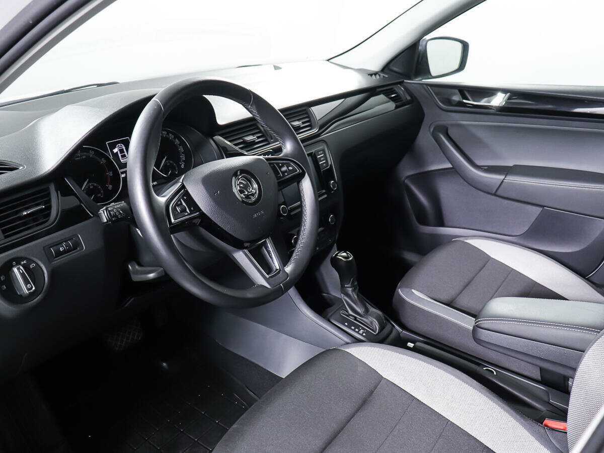 Skoda Rapid 2019 года с пробегом. Фото: #9