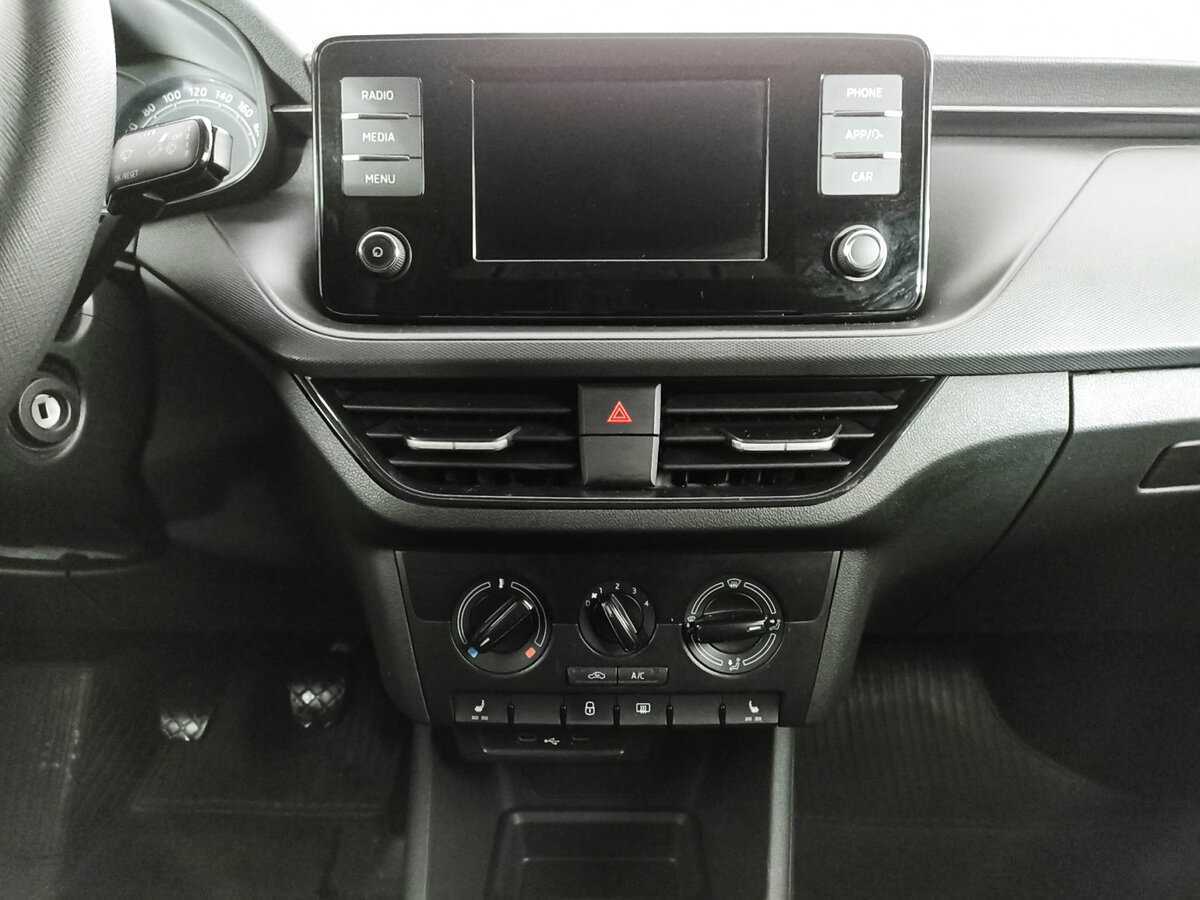 Skoda Rapid 2020 года с пробегом. Фото: #12