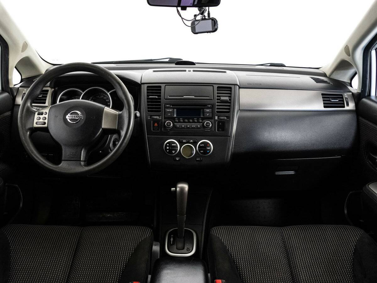 Nissan Tiida 2013 года с пробегом. Фото: #7