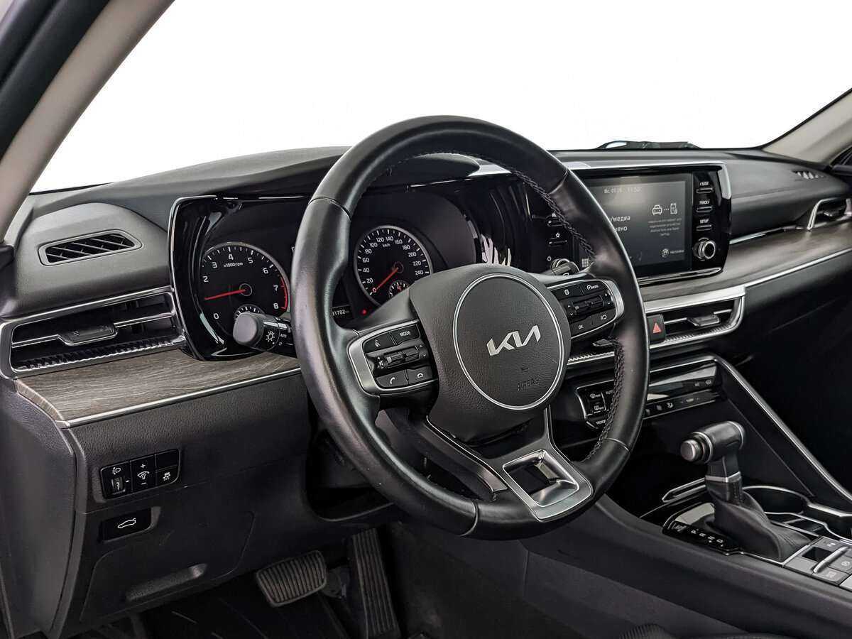 Kia K5 2021 года с пробегом. Фото: #12