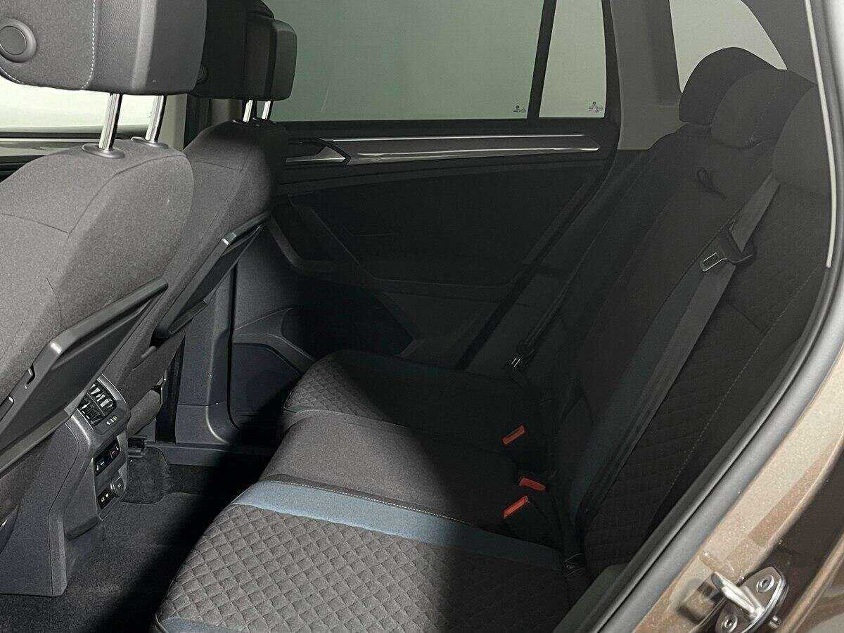 Volkswagen Tiguan 2019 года с пробегом. Фото: #9