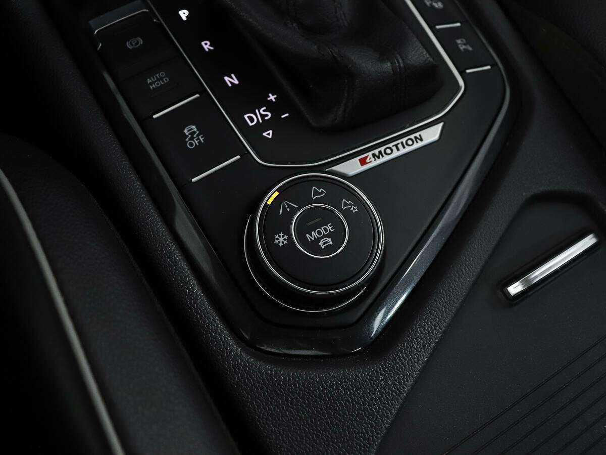 Volkswagen Tiguan 2017 года с пробегом. Фото: #17