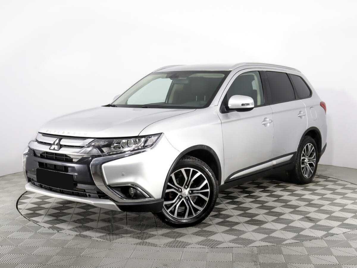Mitsubishi Outlander 2017 года с пробегом. Фото: #0