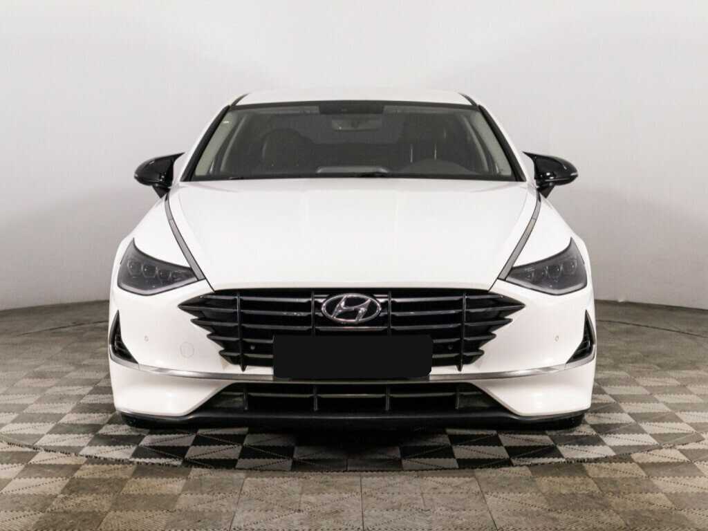 Hyundai Sonata 2019 года с пробегом. Фото: #1