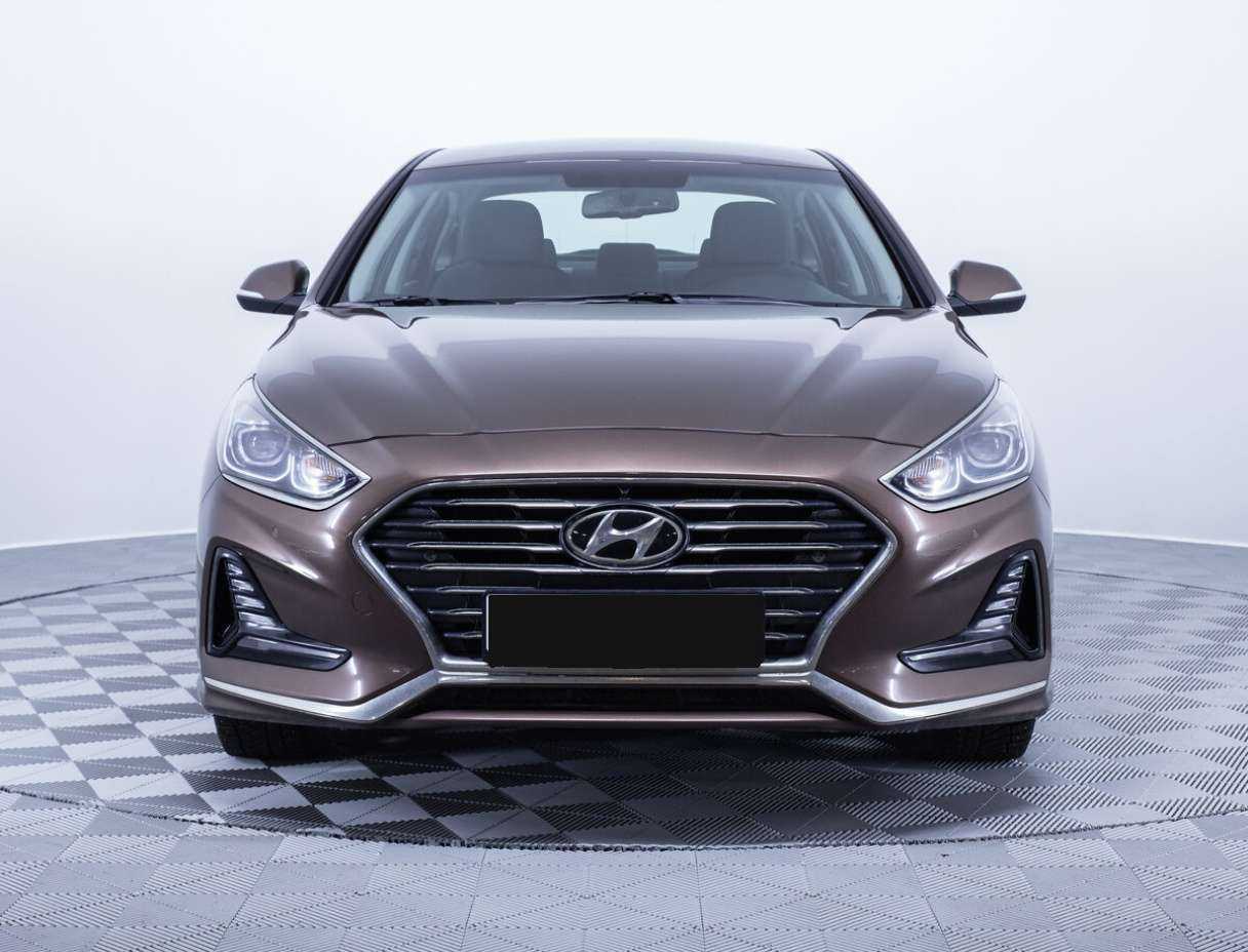 Hyundai Sonata 2018 года с пробегом. Фото: #1