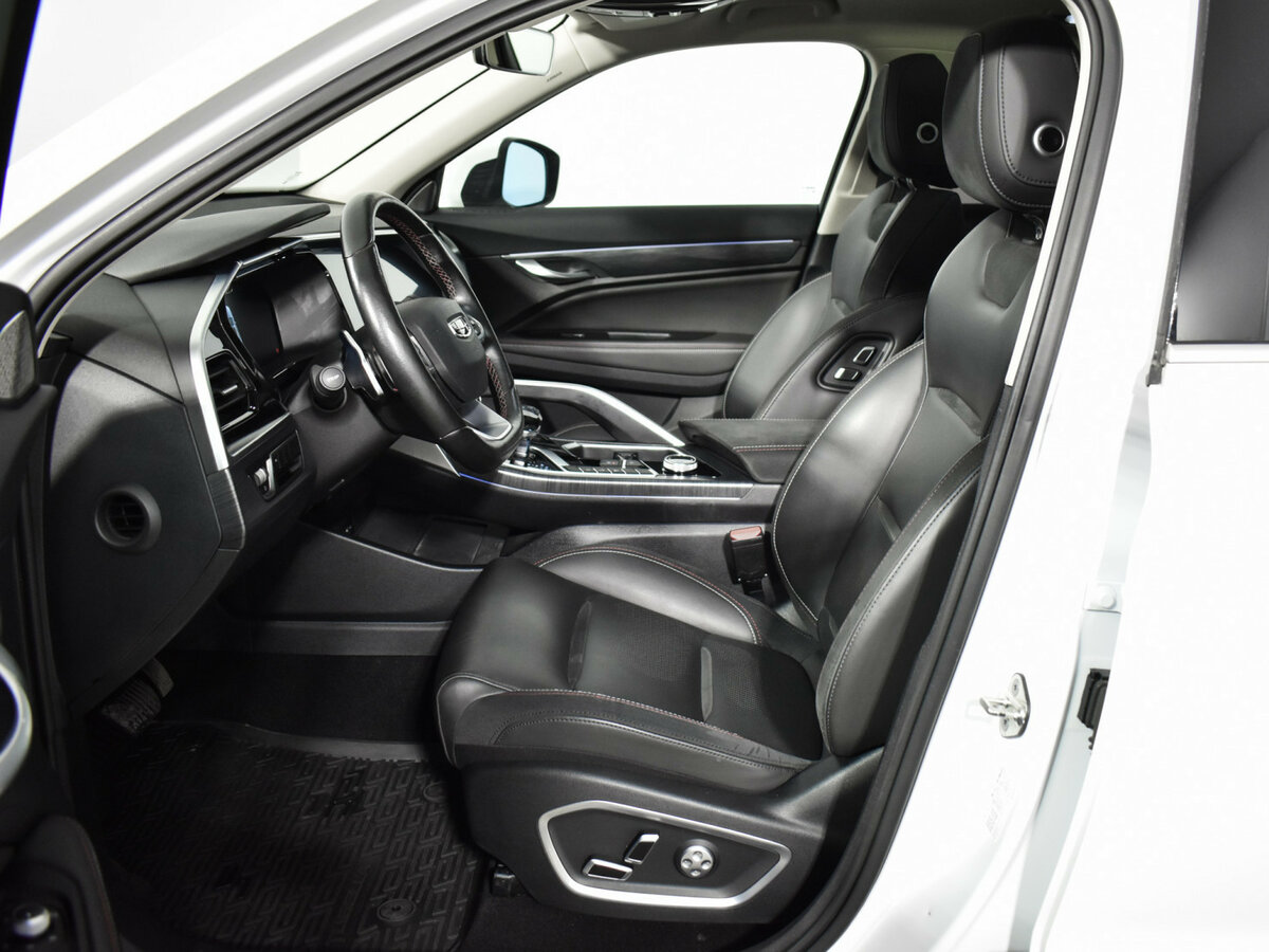 Geely Tugella 2021 года с пробегом. Фото: #9