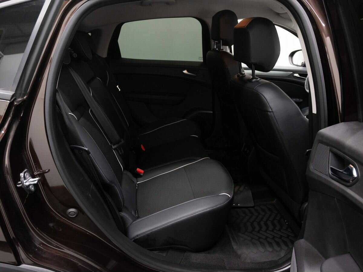 Renault Arkana 2020 года с пробегом. Фото: #10