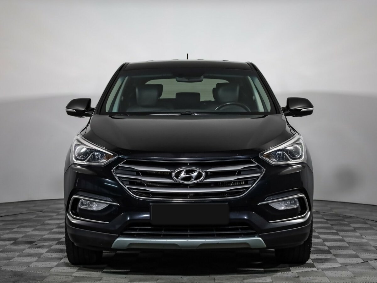 Hyundai Santa Fe 2016 года с пробегом. Фото: #1