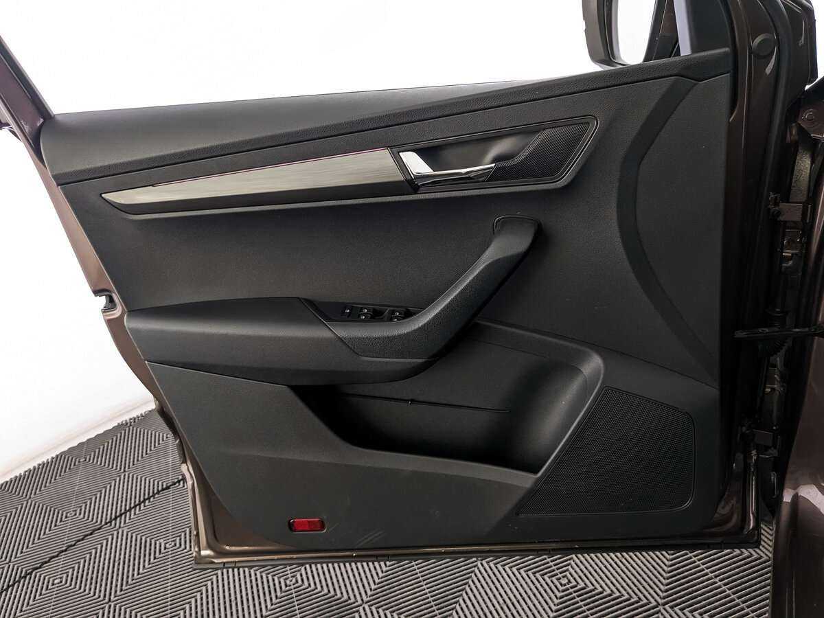 Skoda Karoq 2020 года с пробегом. Фото: #13