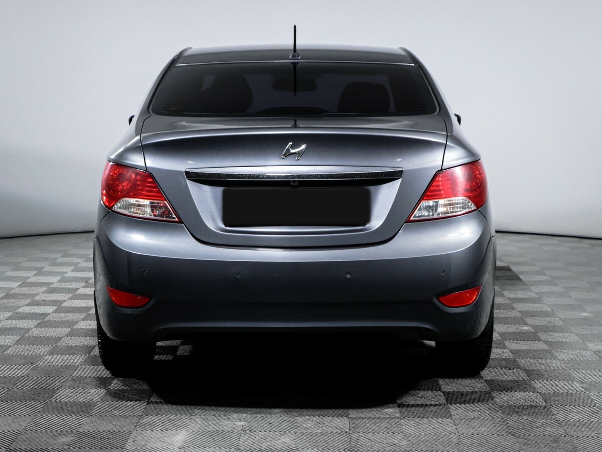 Hyundai Solaris 2012 года с пробегом. Фото: #4