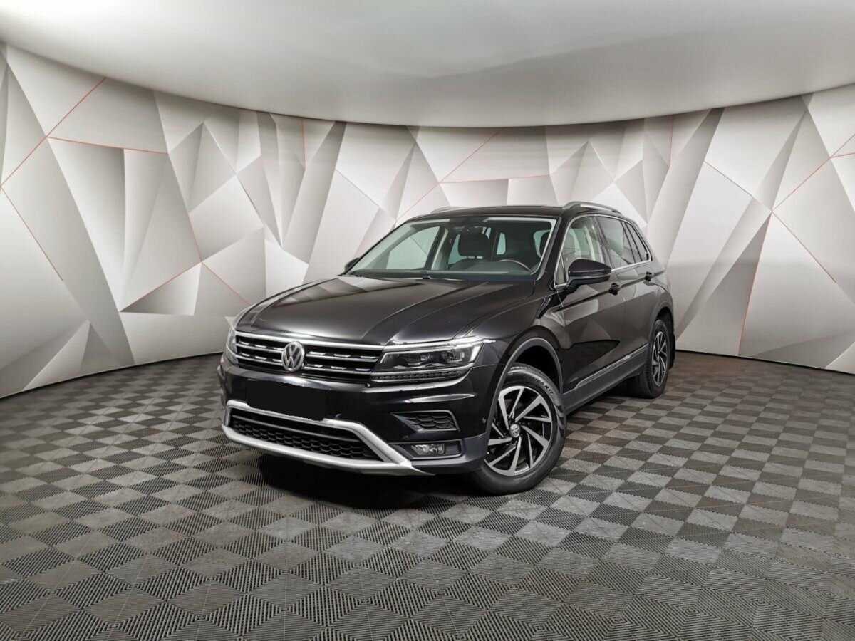 Volkswagen Tiguan 2018 года с пробегом. Фото: #0