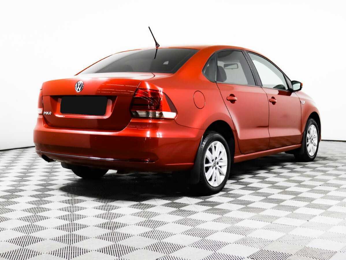 Volkswagen Polo 2015 года с пробегом. Фото: #4