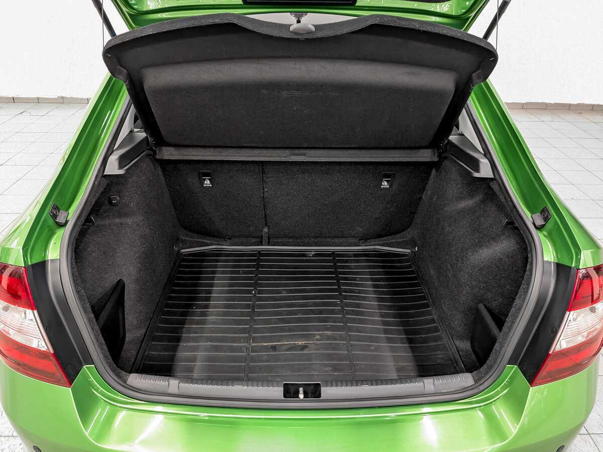 Skoda Rapid 2018 года с пробегом. Фото: #9