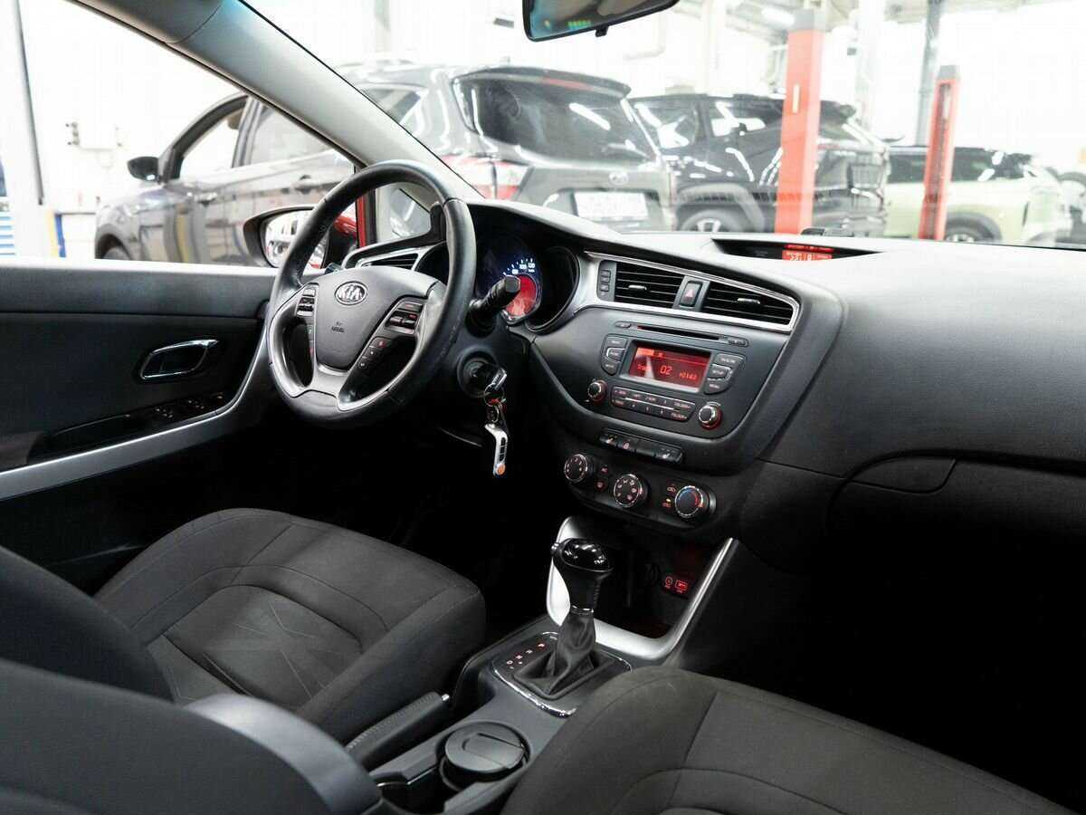 Kia Ceed 2018 года с пробегом. Фото: #15