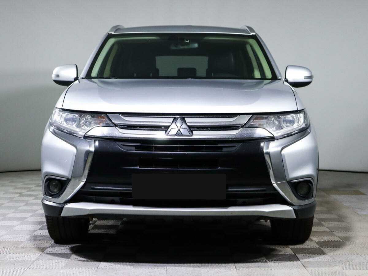 Mitsubishi Outlander 2017 года с пробегом. Фото: #1