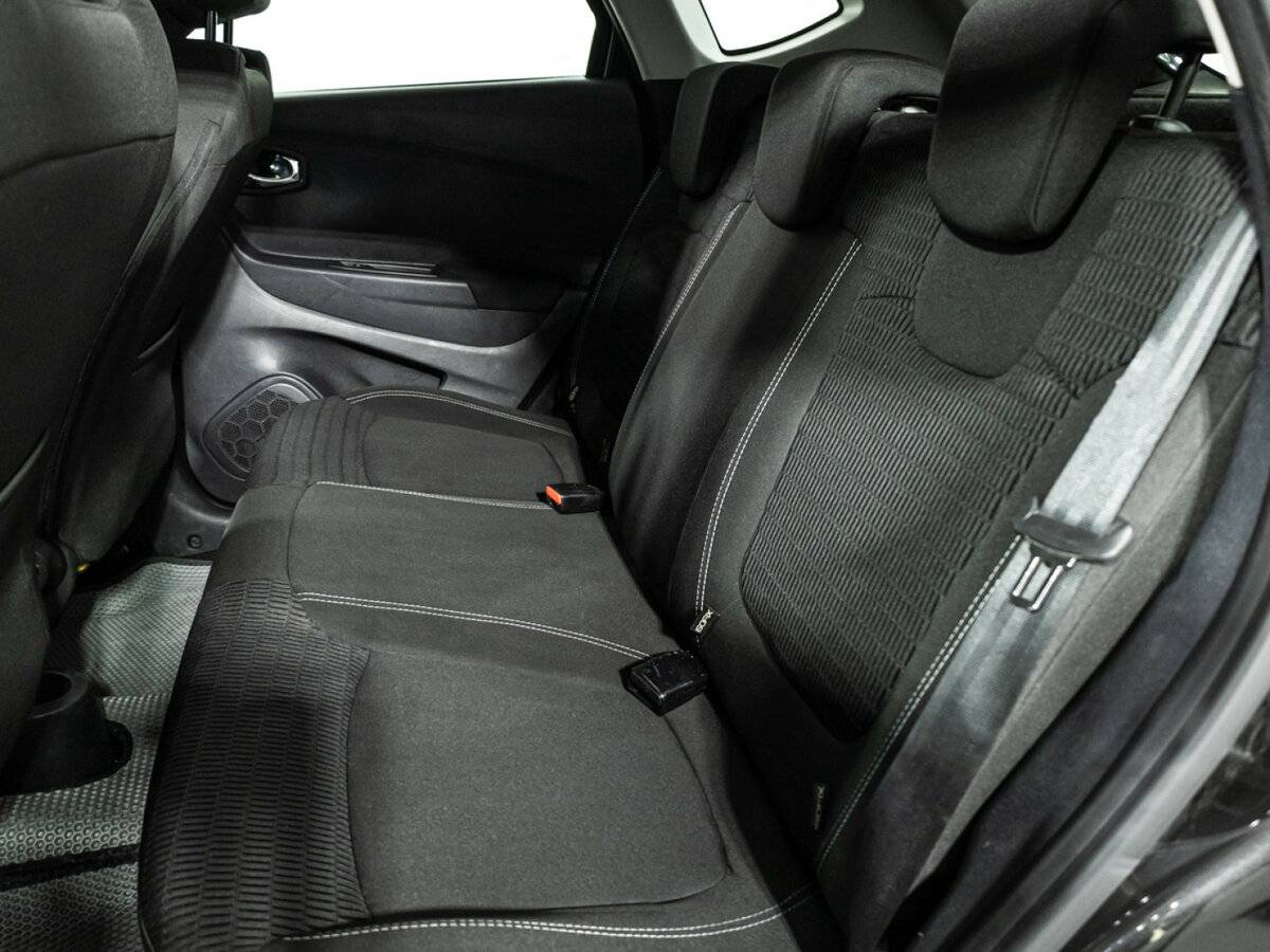 Renault Kaptur 2018 года с пробегом. Фото: #9