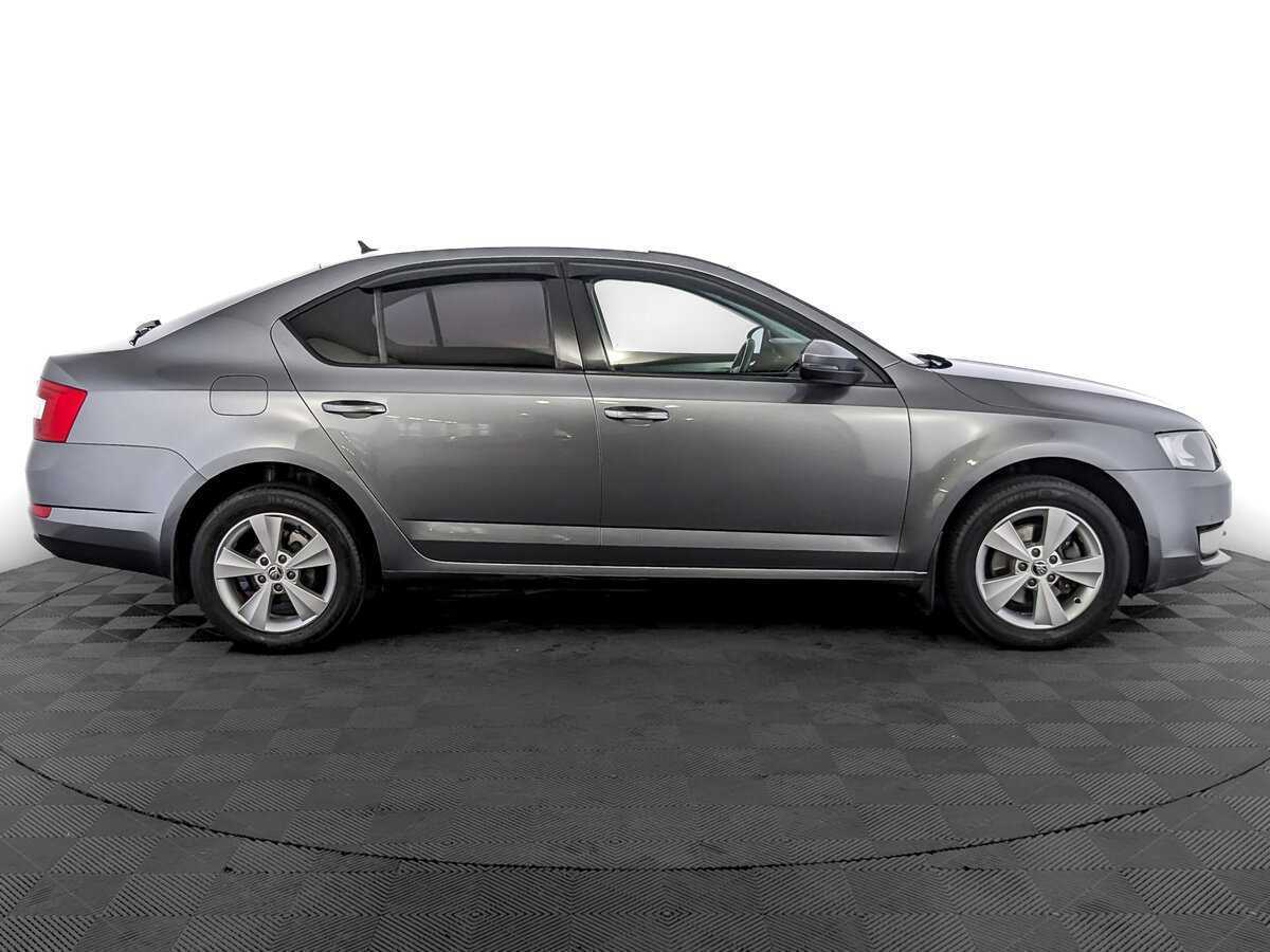 Skoda Octavia 2016 года с пробегом. Фото: #3