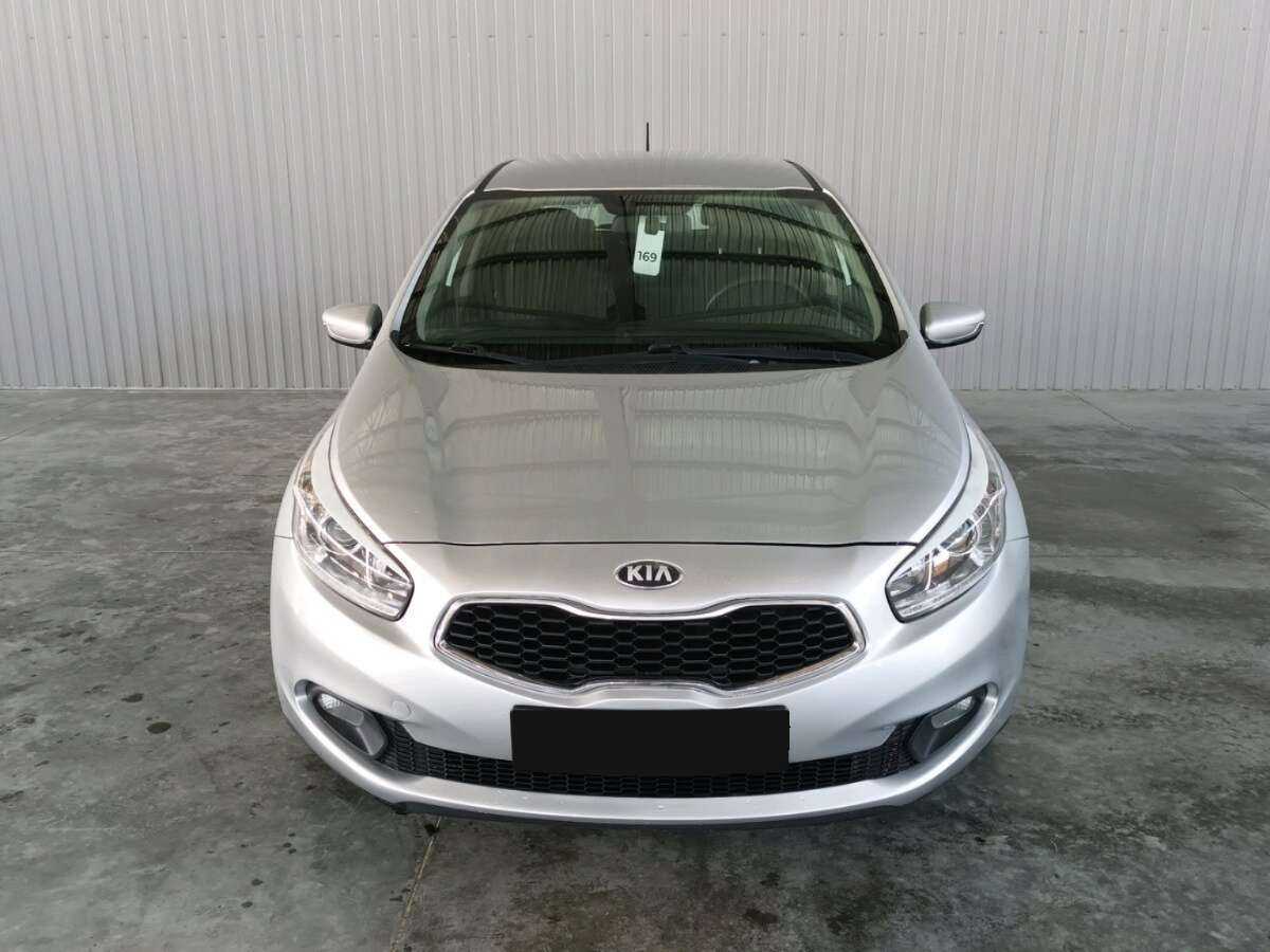Kia Ceed 2013 года с пробегом. Фото: #1