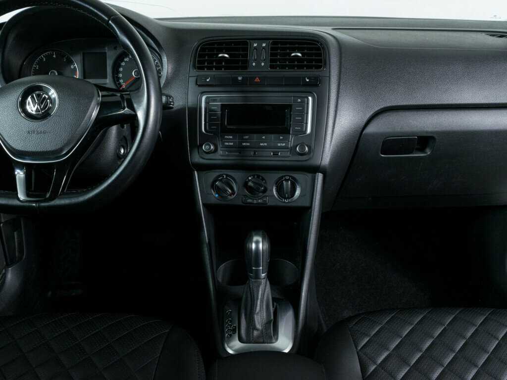 Volkswagen Polo 2016 года с пробегом. Фото: #8