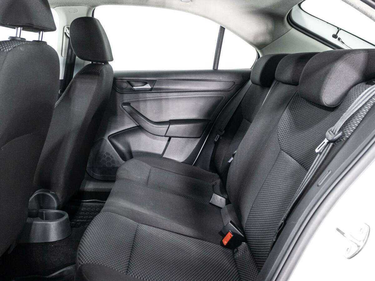 Volkswagen Polo 2021 года с пробегом. Фото: #8